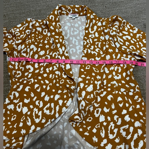 Andree by Unit Mustard Leopard Blazer - Large - Picture 6 of 7